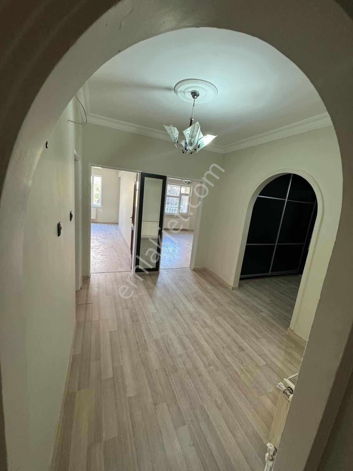 Batı Hastanesi Civarında Satılık 3+1 Daire — fotoğraf 15