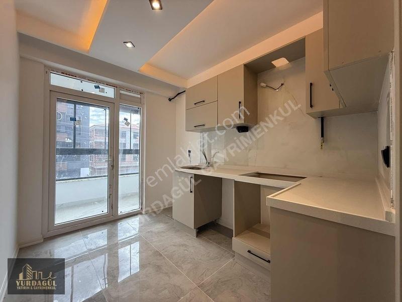 71 Evler'de Şehir Hastanesi'ne Yakın Lüks,geniş,asansörlü 2+0 — fotoğraf 6