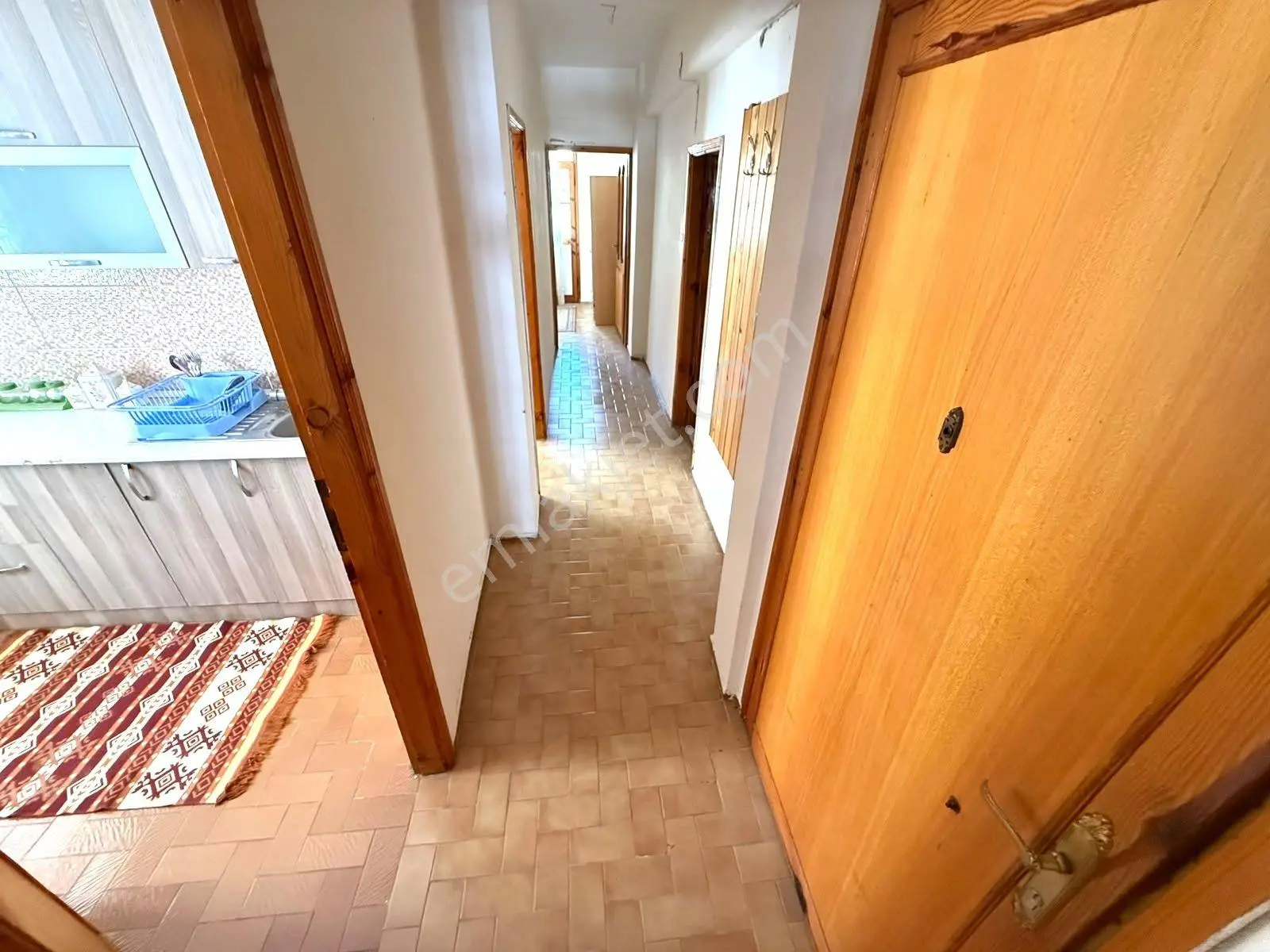 𝄞tek Yetkili Melodi'den Tam Merkez'de Arakat Ön Cephe Ayrı Mutfaklı Denize 250mt 2+1 Daire — fotoğraf 6