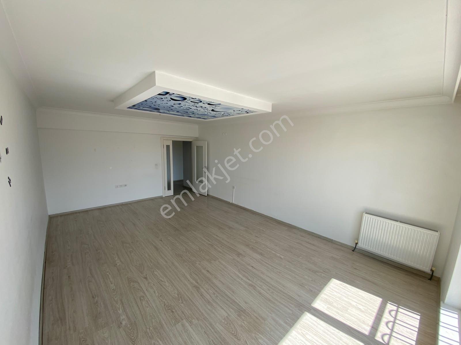 Saraycık Mah. 4+1 Tower Sitesinde E.banyo Giysi Odalı Daire — fotoğraf 5