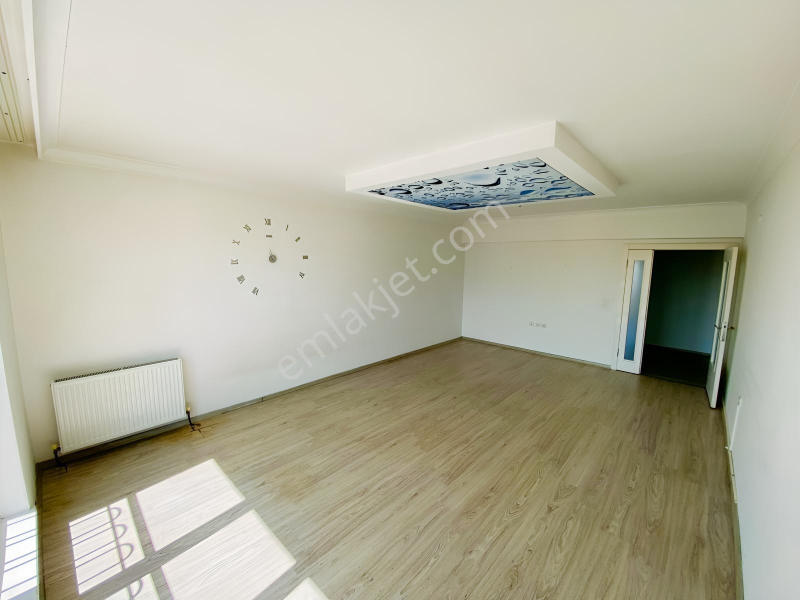 Saraycık Mah. 4+1 Tower Sitesinde E.banyo Giysi Odalı Daire — fotoğraf 10