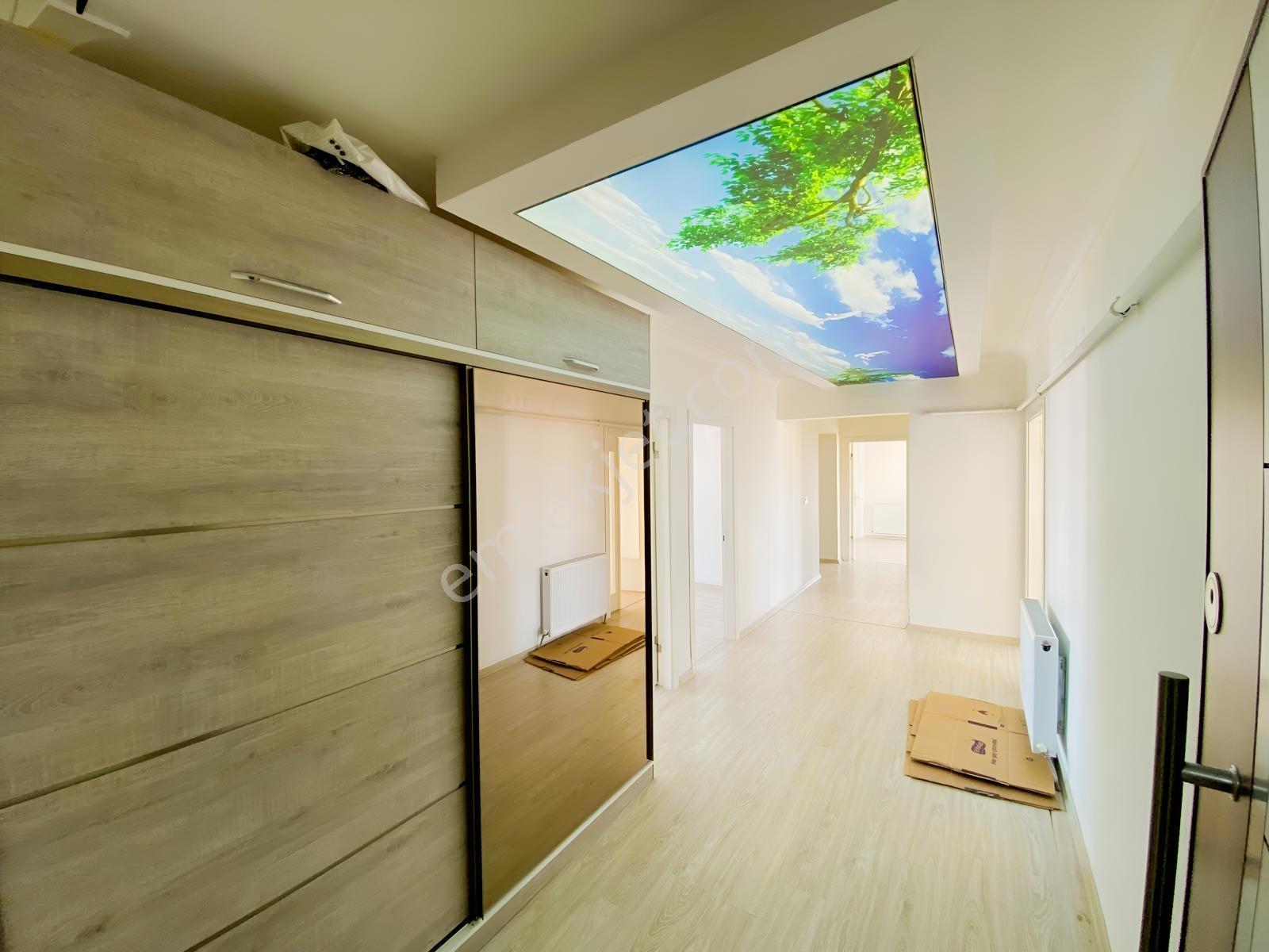 Saraycık Mah. 4+1 Tower Sitesinde E.banyo Giysi Odalı Daire — fotoğraf 15