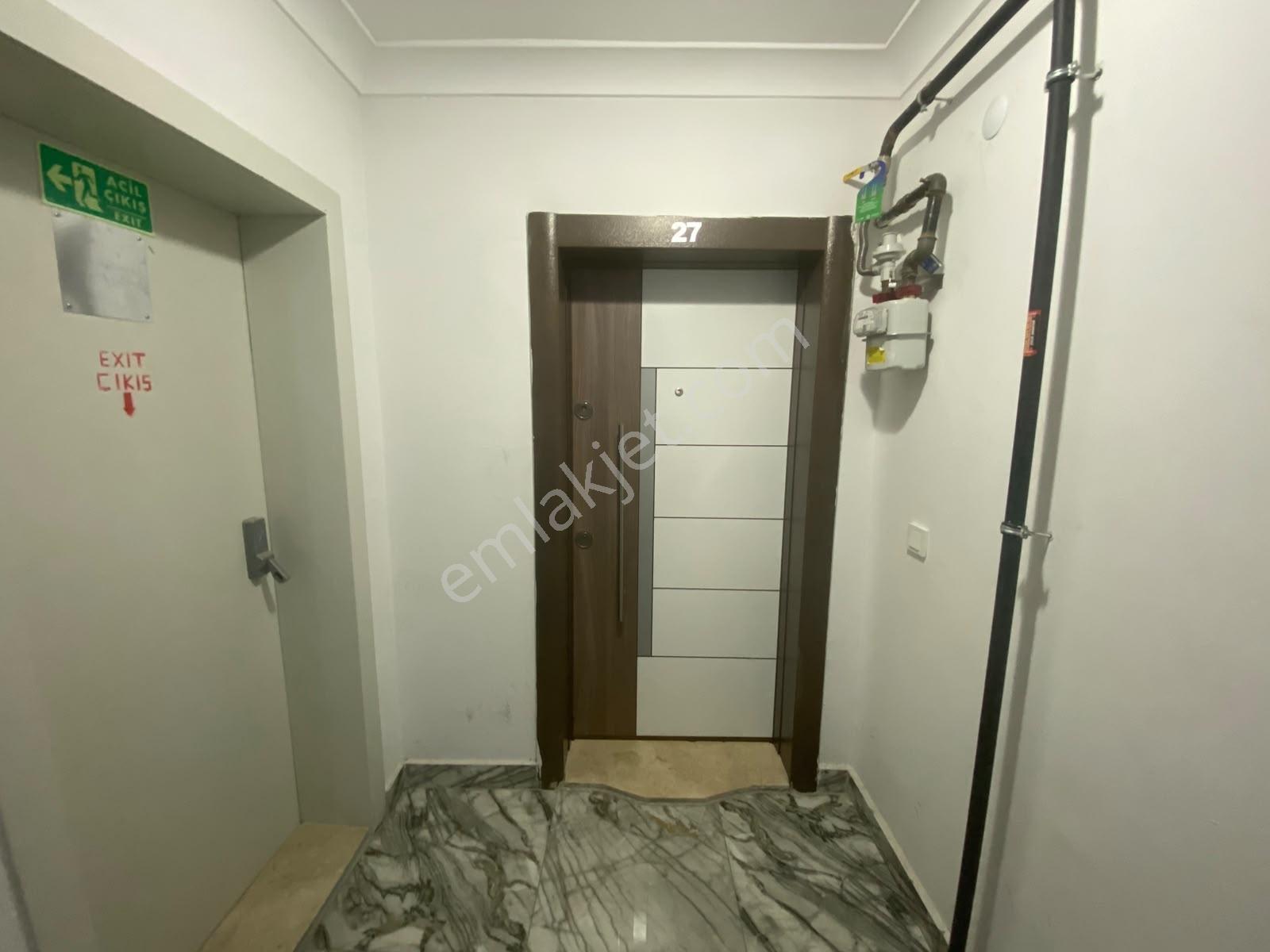 Saraycık Mah. 4+1 Tower Sitesinde E.banyo Giysi Odalı Daire — fotoğraf 16