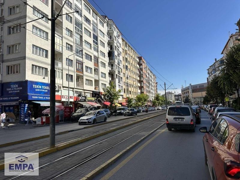Empa'dan Yenibağlar Espark Karşısında 3+1 185m² Bakımlı Daire — fotoğraf 3