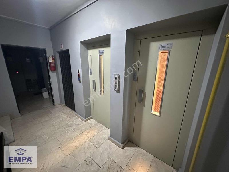 Empa'dan Yenibağlar Espark Karşısında 3+1 185m² Bakımlı Daire — fotoğraf 6