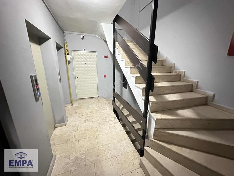 Empa'dan Yenibağlar Espark Karşısında 3+1 185m² Bakımlı Daire — fotoğraf 7