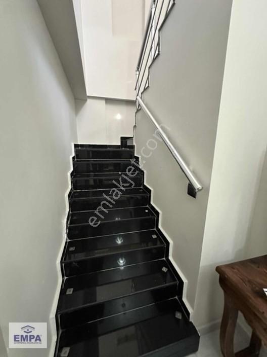 Empa'dan Yenibağlar Espark Karşısında 3+1 185m² Bakımlı Daire — fotoğraf 26