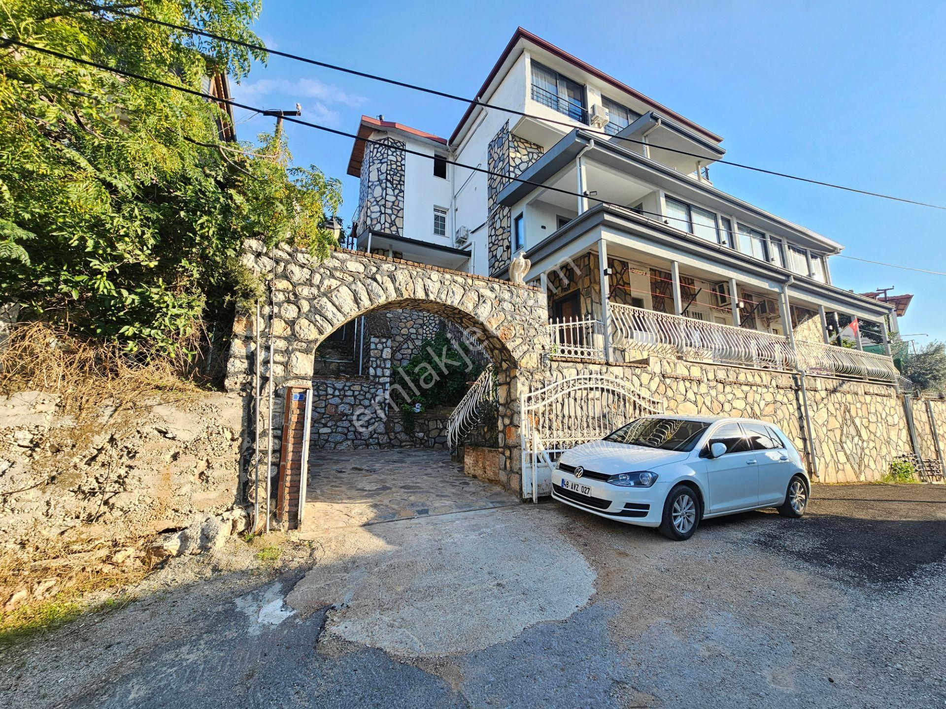 Goldhouse Dan Karaçulha Da Satılık Üniversiteye Yakın Eşyalı 1+0 — fotoğraf 12