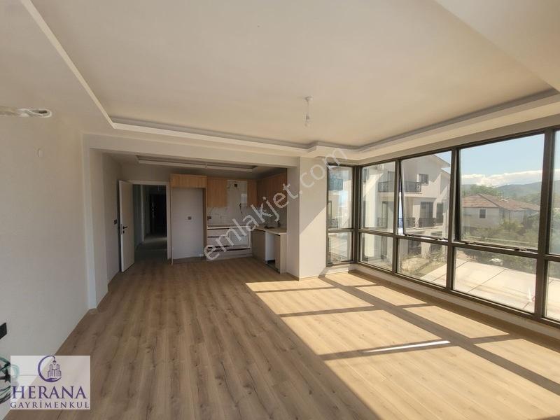 Fethiye Çamköy De Satılık Geniş Yeni Yapı 3+1 Daire — fotoğraf 17