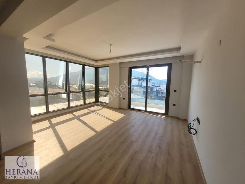 Fethiye Çamköy De Satılık Geniş Yeni Yapı 3+1 Daire — fotoğraf 19