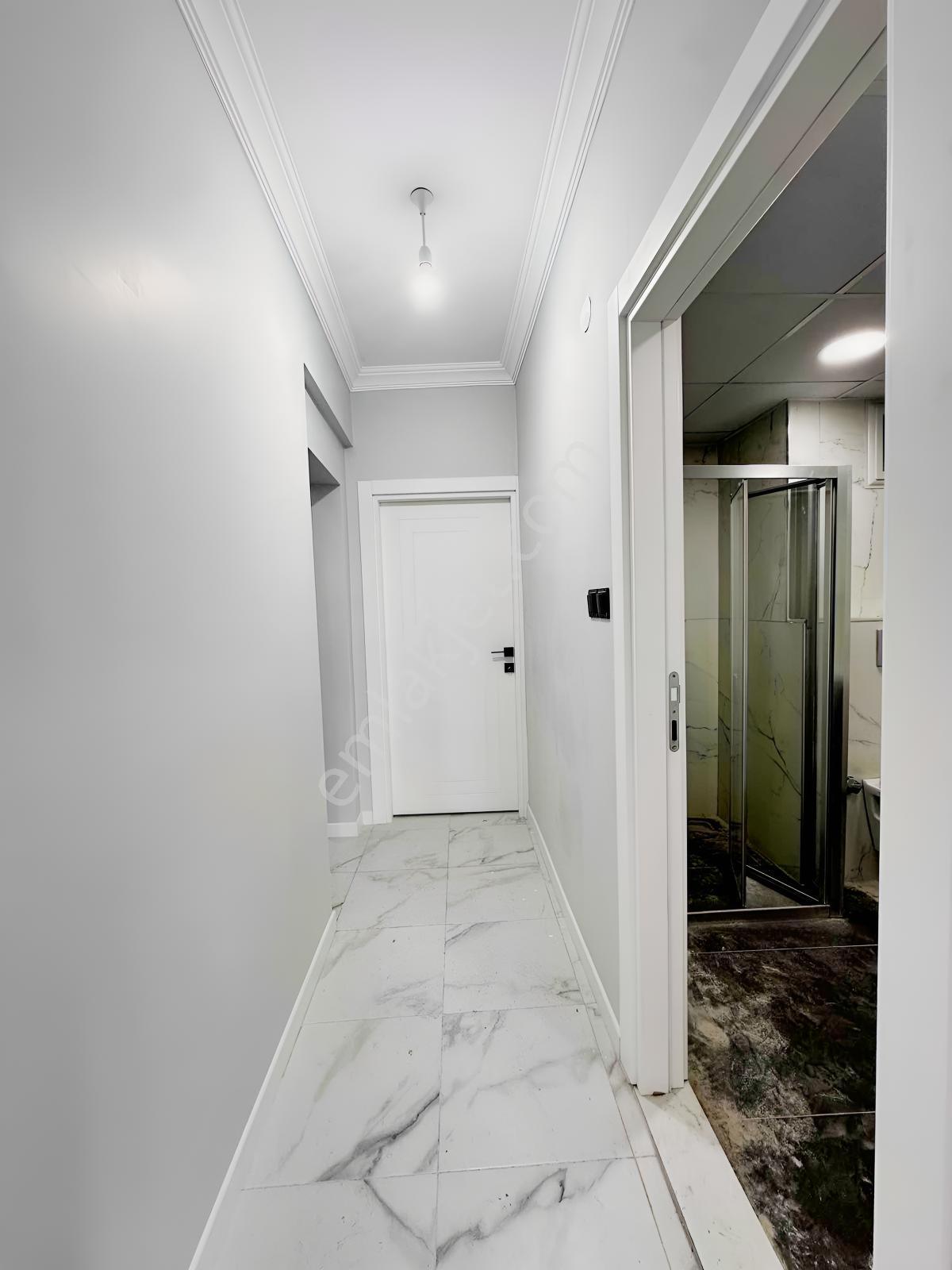 Mrv Beyoğlu Gayrimenkulden Şehrin Göbeğinde Satılık 3+1 Daire — fotoğraf 5