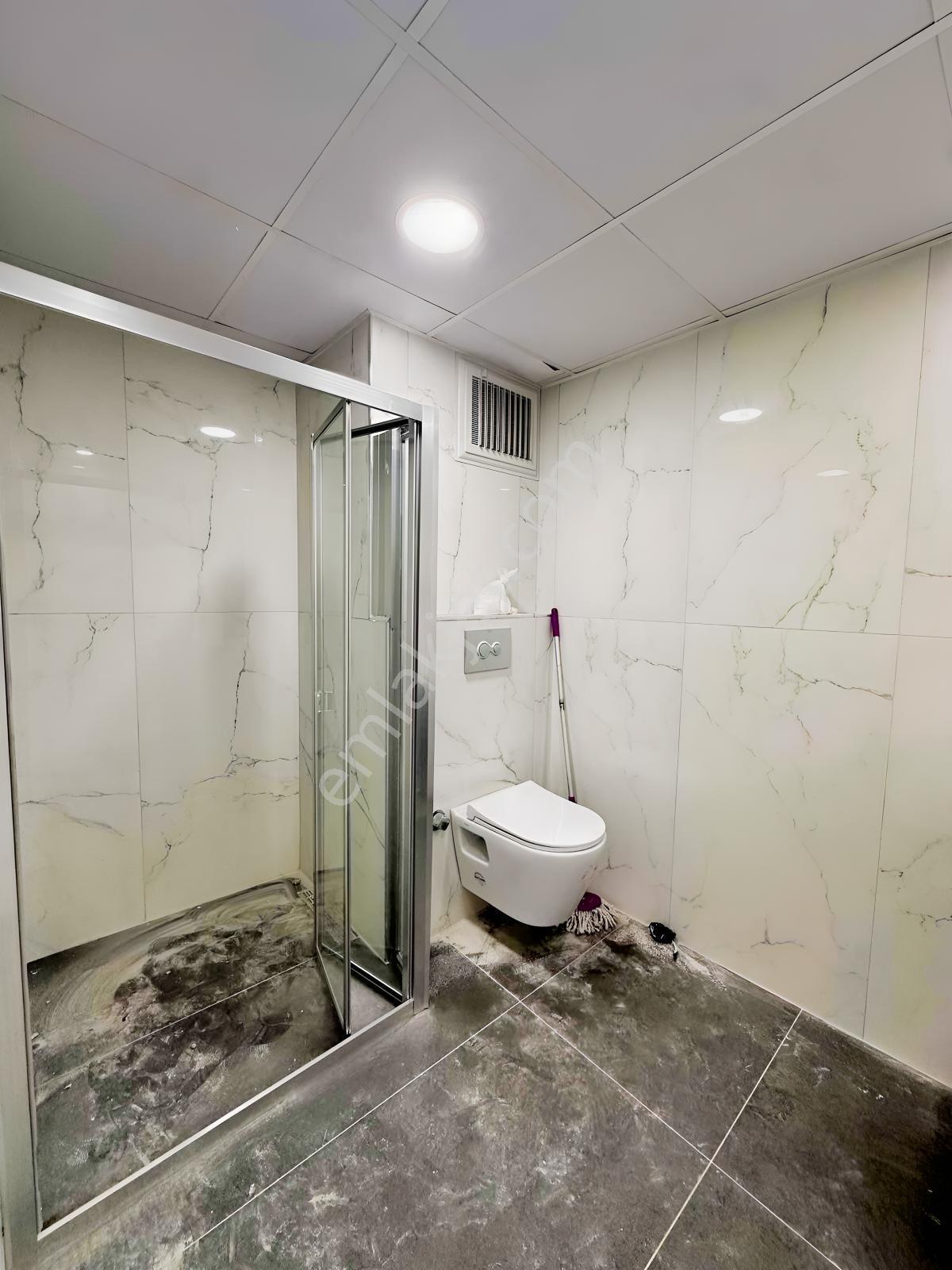 Mrv Beyoğlu Gayrimenkulden Şehrin Göbeğinde Satılık 3+1 Daire — fotoğraf 11