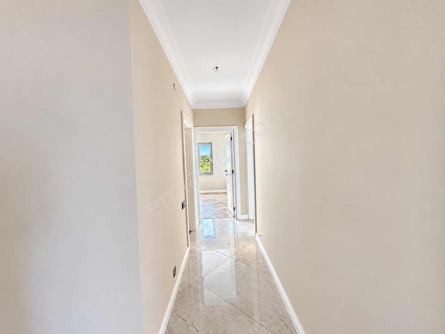 Turizm Yolunda Deniz Manzaralı, Full Yapılı, Masrafsız 3+1 — fotoğraf 24