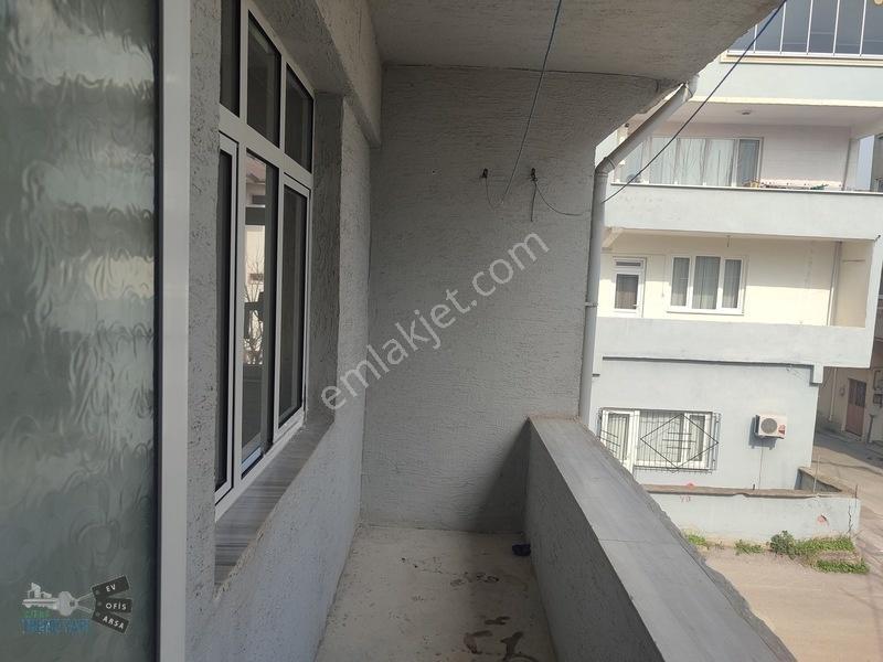 Yunusemre'de Harika Yapılı Masrafsız 4 Katlı Bina — fotoğraf 30