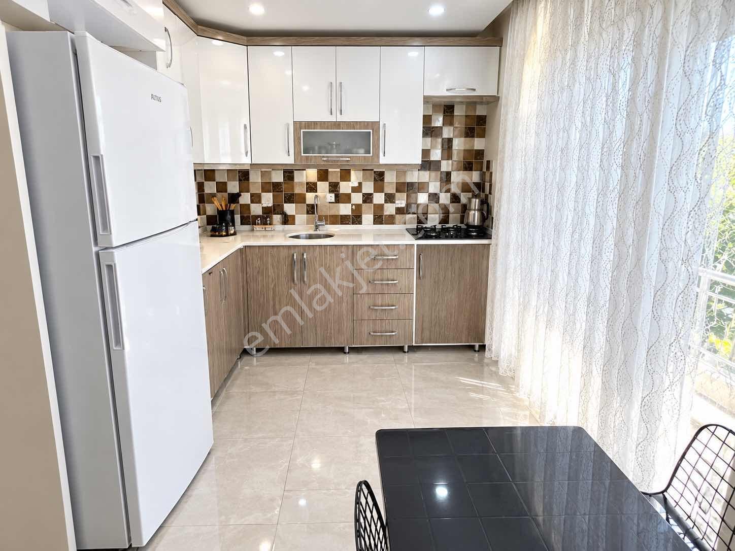 Dağlı !gayrimenkul'den|cadde Üzeri|ara|kat|2+1|eşyalı|satılık — fotoğraf 5