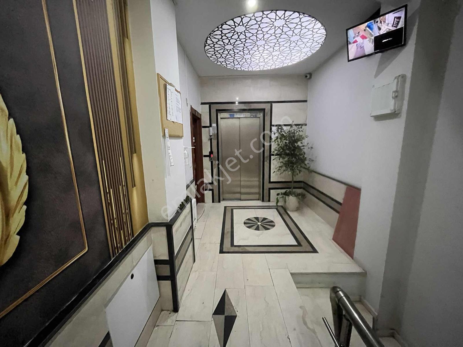 Dağlı !gayrimenkul'den|cadde Üzeri|ara|kat|2+1|eşyalı|satılık — fotoğraf 17