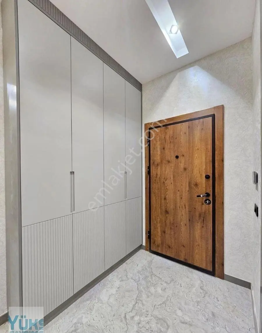 Denizli 1200 Evlerde 3+1 Harika Konumda Panjurlu Giyinme Odalı Ultra Lüks Satılık Daire — fotoğraf 7