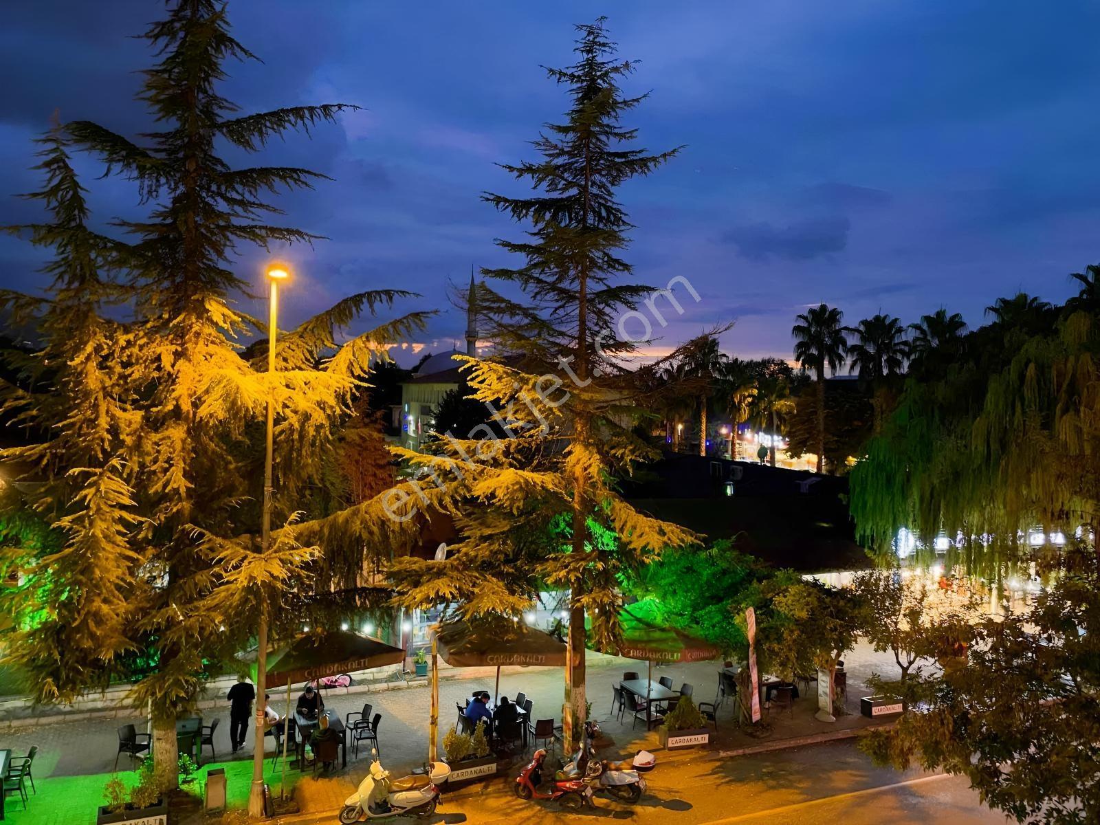 Re/Max Desıgn Sapanca Kırkpınar Satılık Daire