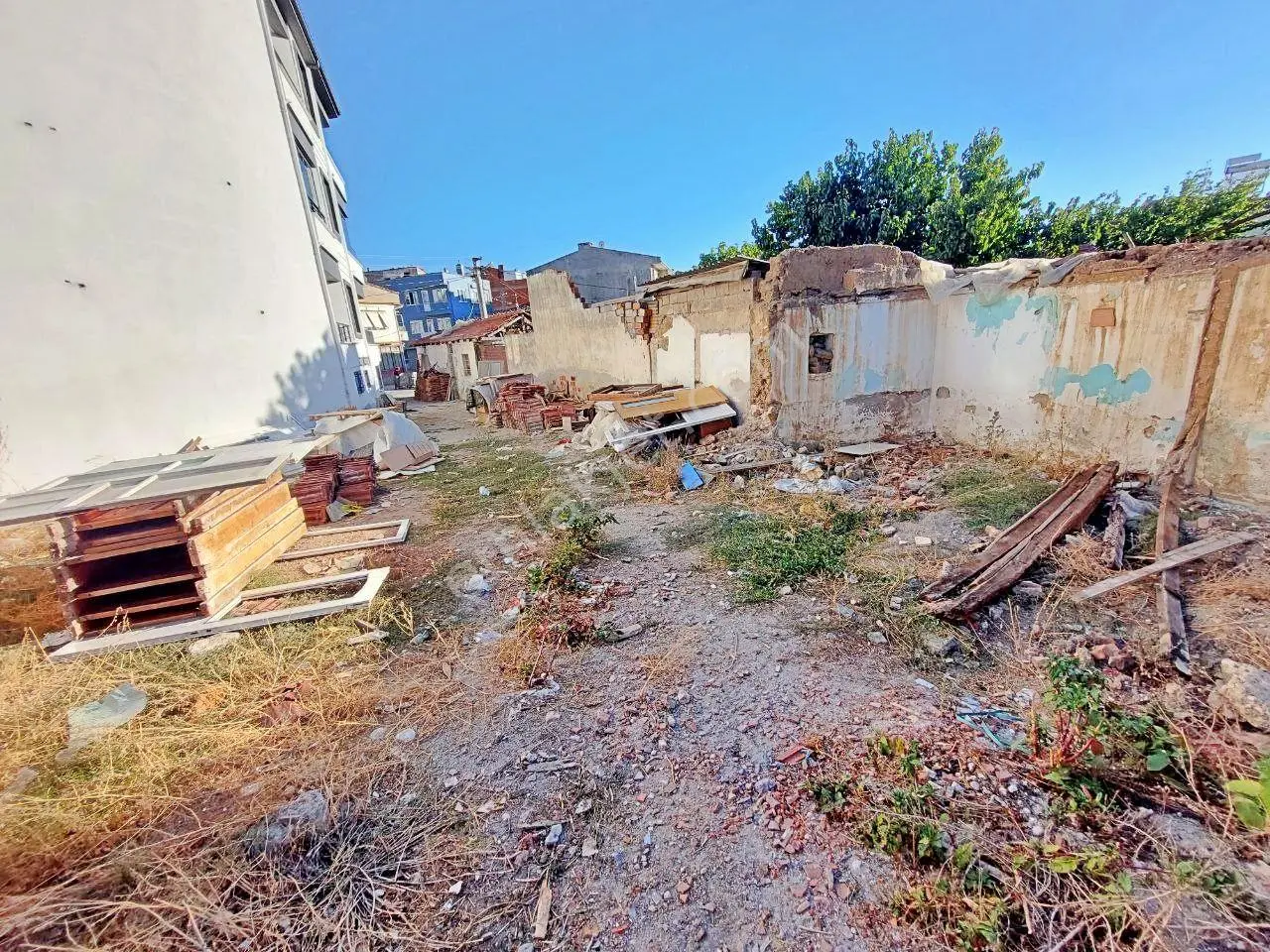 Tek Yetkili Uytun'dan Tuzcumurat'ta Daire Takaslı Satılık Arsa — fotoğraf 8