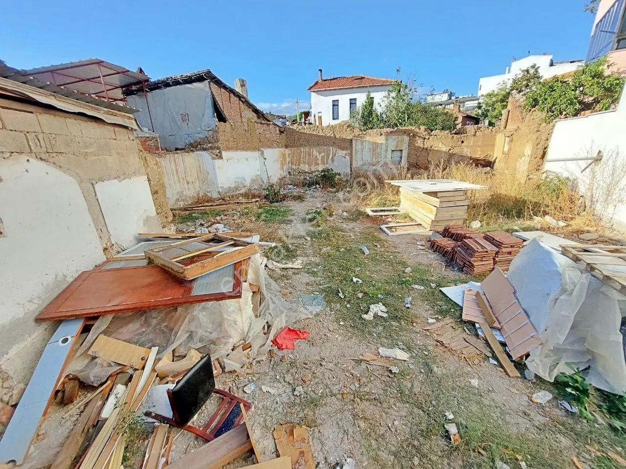 Tek Yetkili Uytun'dan Tuzcumurat'ta Daire Takaslı Satılık Arsa — fotoğraf 24