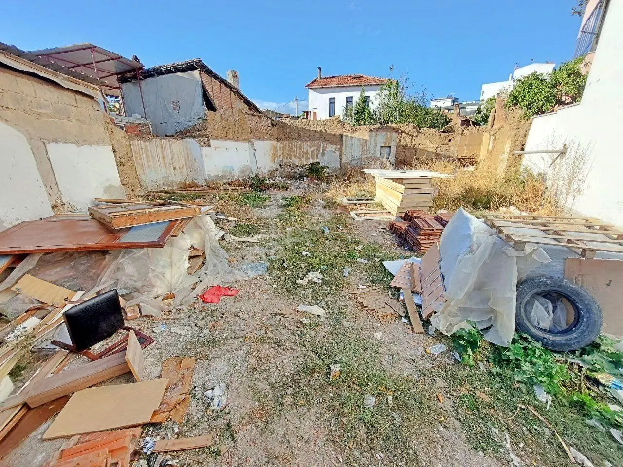 Tek Yetkili Uytun'dan Tuzcumurat'ta Daire Takaslı Satılık Arsa — fotoğraf 32