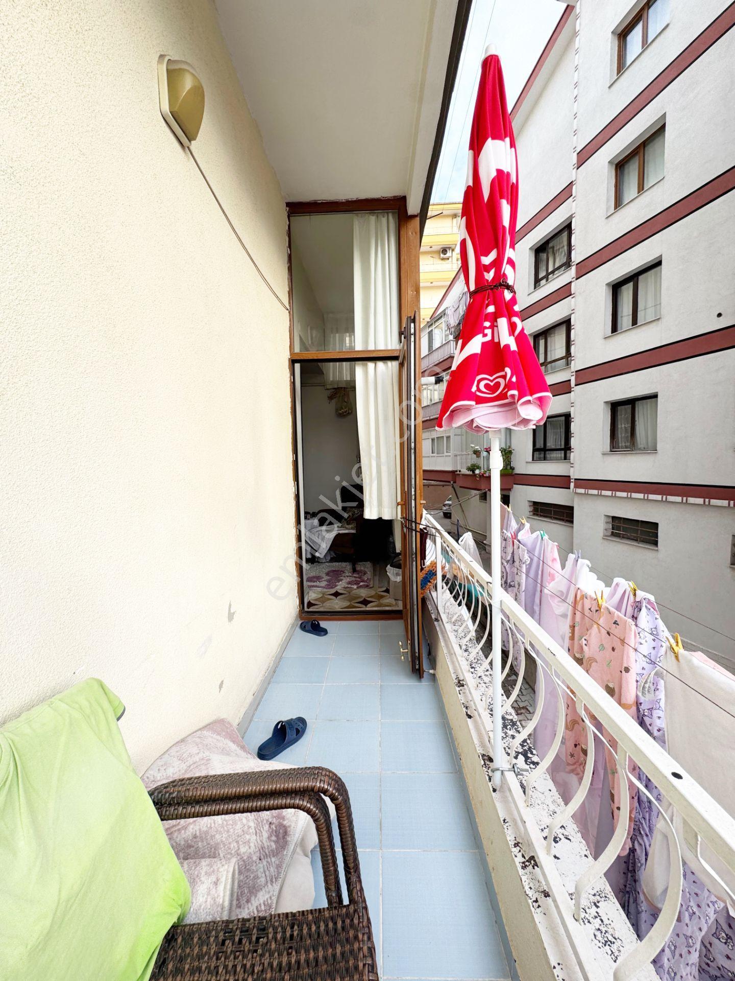Kuşcağızda Şirin Yapılı Y.giriş 2+1 Daire! — fotoğraf 3