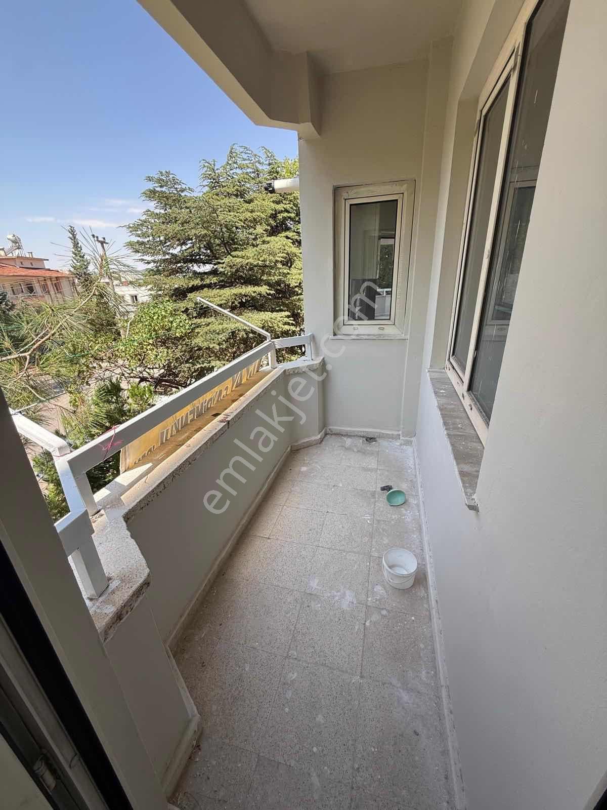 Yeditepede Ünüversiteye Yakın Geniş Daire — fotoğraf 9