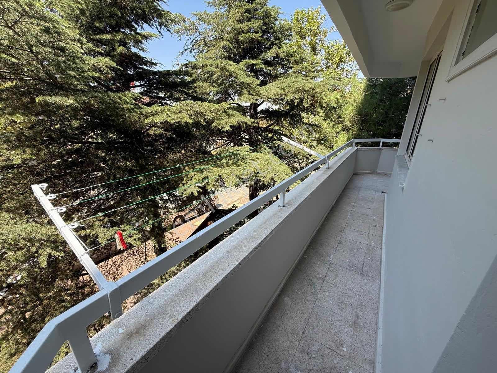 Yeditepede Ünüversiteye Yakın Geniş Daire — fotoğraf 14