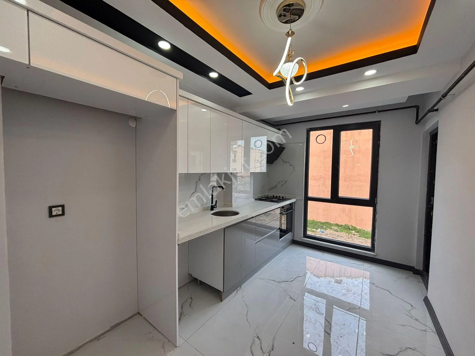 **eryıldız İnşaat'tan**devlet Hastanesi Yanı Ultra Lüks 2+1 Daire — fotoğraf 17