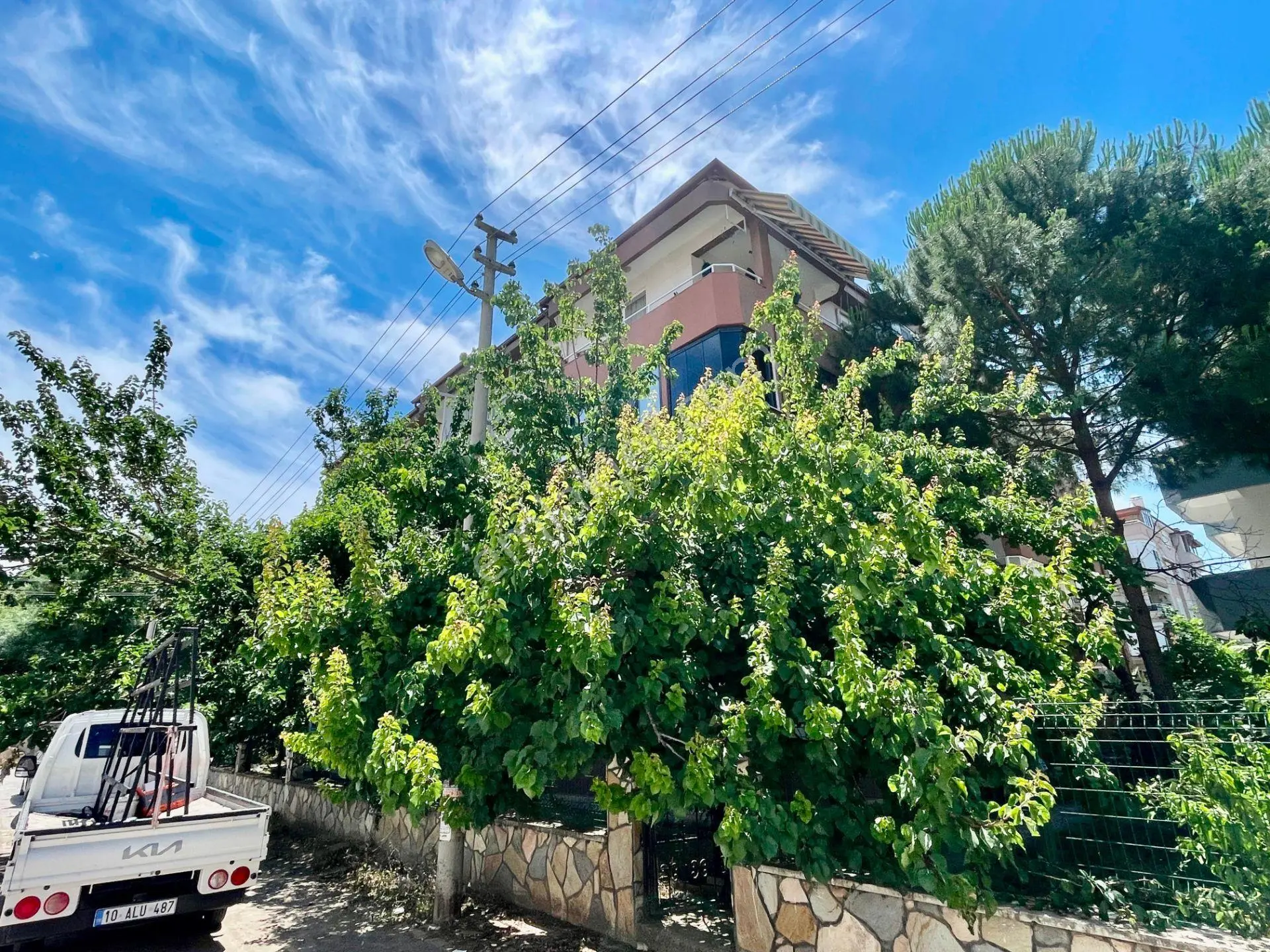 ꧁ay Emlaktan꧂akçay Merkezde ***full Kredili***arakat Köşe Ön Cephe Satılık 3 Balkonlu 3+1 Daire — fotoğraf 30