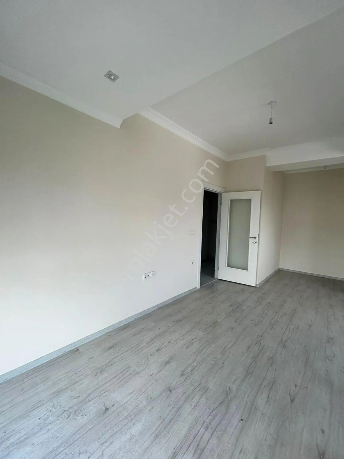 Mertcan'dan Mithatpaşa Cad Üzerinde 4+1 Teraslı Lüks Dubleks Daire — fotoğraf 5