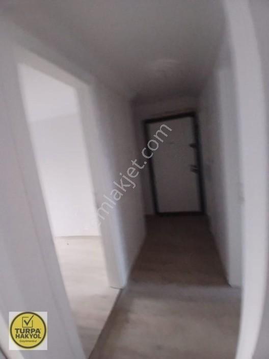 Satılık 110 M2 3+1 Sıfır Tadilatlı 4.cü Son Kat Hisse Tapulu — fotoğraf 8