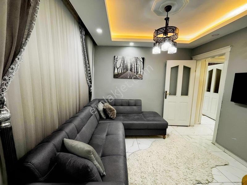 Ulubatlı Mahallesinde 6 Odalı Tekli Süper Ara Kat Daire — fotoğraf 9