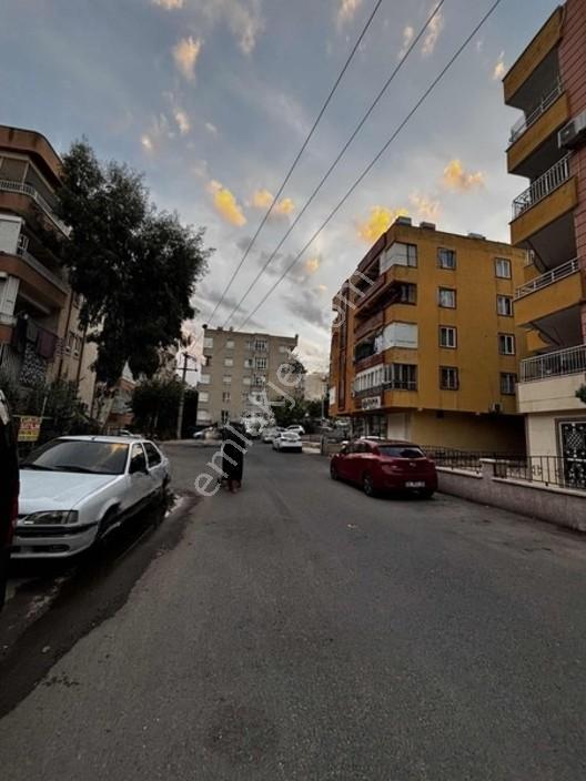 Ulubatlı Mahallesinde 6 Odalı Tekli Süper Ara Kat Daire — fotoğraf 11