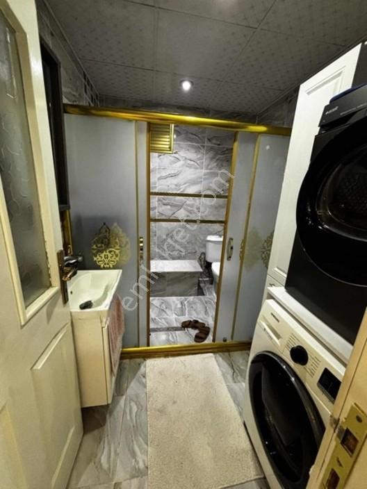 Ulubatlı Mahallesinde 6 Odalı Tekli Süper Ara Kat Daire — fotoğraf 21