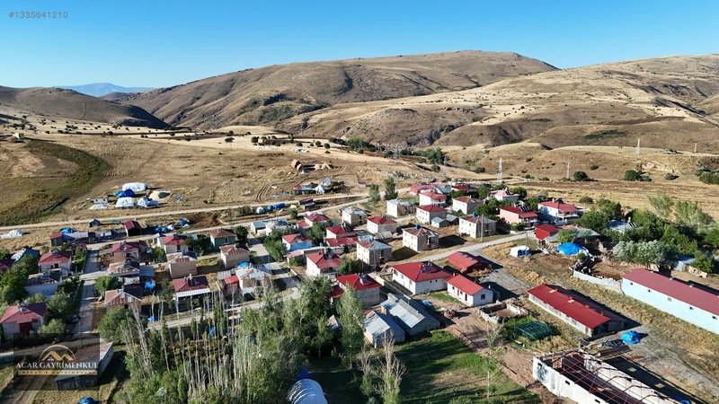 Tercan Yuvalıya Bağlı Kışlak Köyünde Kelepir Müstakl Ev Tarlalar — fotoğraf 23