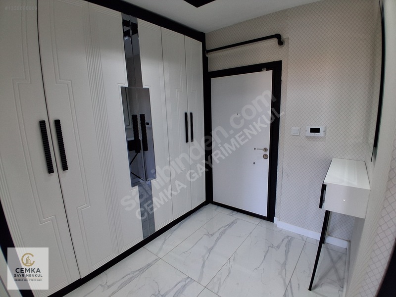 Alpaslanda Merkezi Konumda Yerden Isıtma Kiralık 3+1 — fotoğraf 11