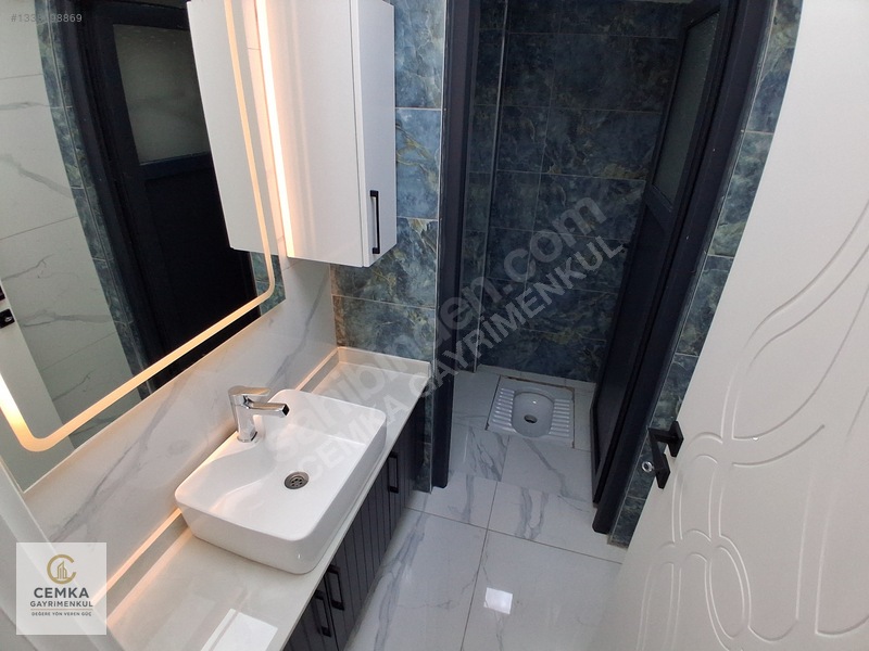 Alpaslanda Merkezi Konumda Yerden Isıtma Kiralık 3+1 — fotoğraf 16