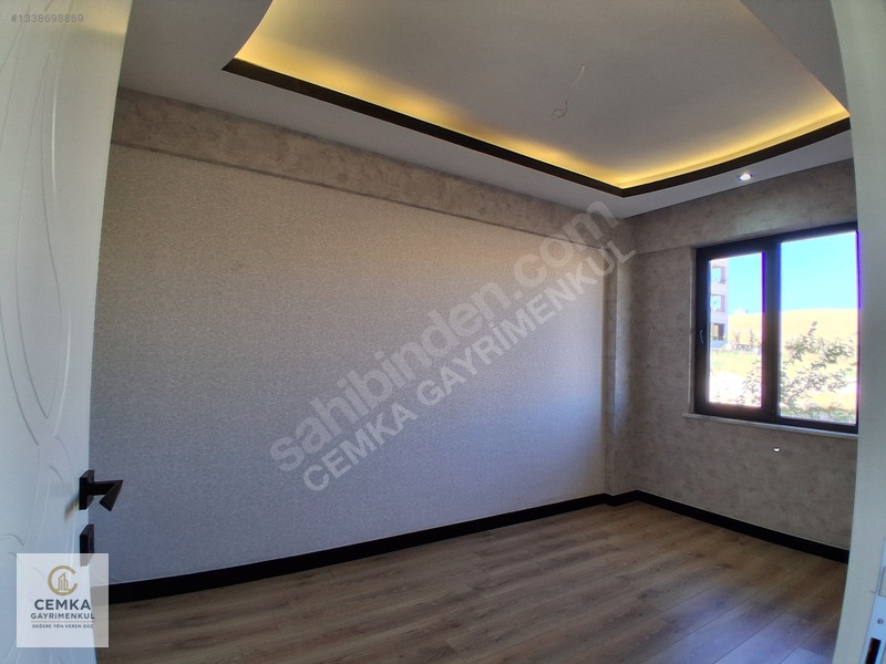 Alpaslanda Merkezi Konumda Yerden Isıtma Kiralık 3+1 — fotoğraf 20