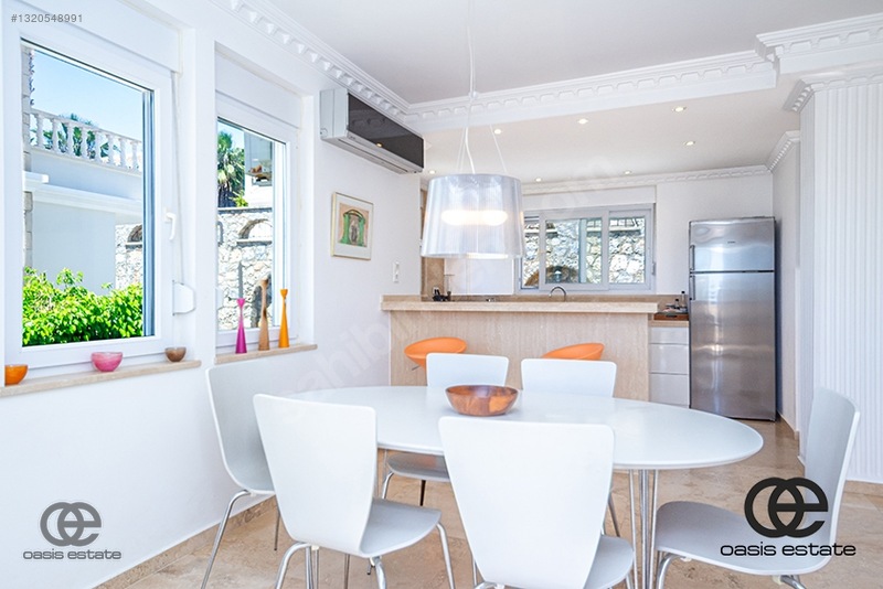Konaklı'da Deniz Manzaralı, Havuzlu 4+1 Lüks Villa — fotoğraf 6