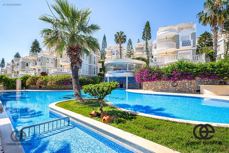 Konaklı'da Deniz Manzaralı, Havuzlu 4+1 Lüks Villa — fotoğraf 37