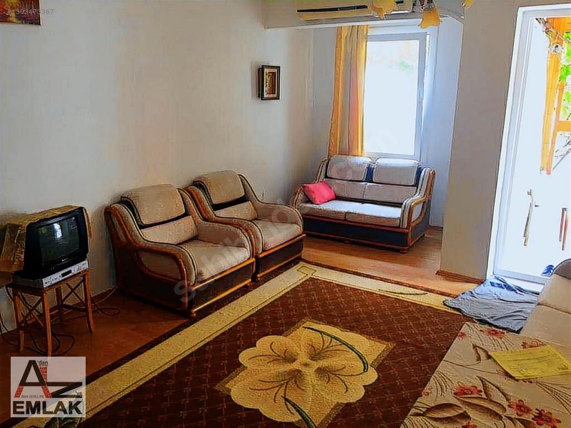 A'dan Z'ye Emlak ... Çarşıya Yakın Düz Ayak Giriş Kat 2+1 Daire — fotoğraf 3