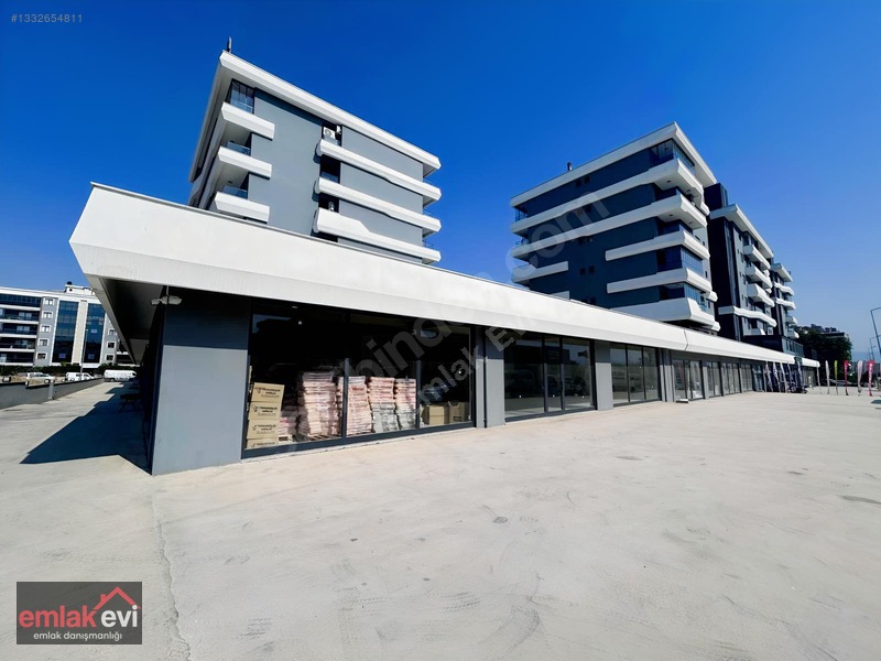 Emlak Evi'nden Zeybek'de 300 M2 Köşe Başı Kiralık Dükkan — fotoğraf 2