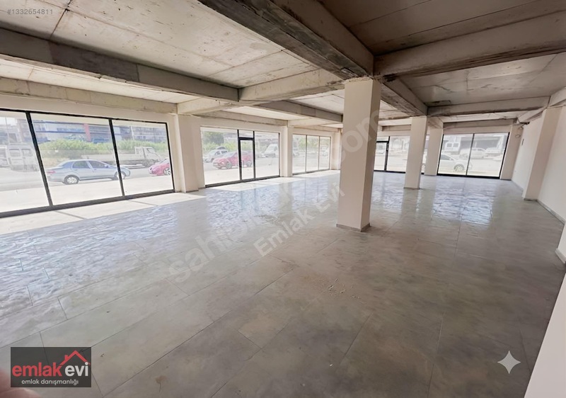 Emlak Evi'nden Zeybek'de 300 M2 Köşe Başı Kiralık Dükkan — fotoğraf 5