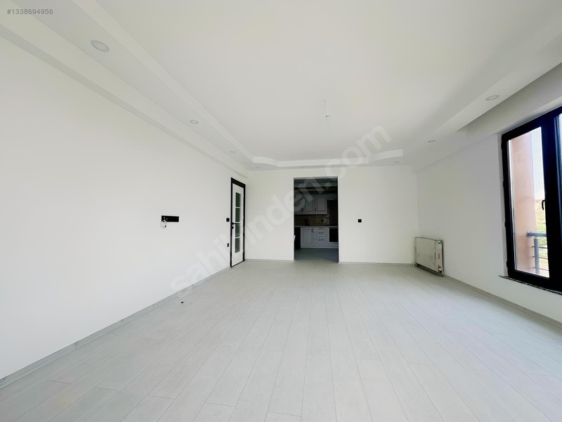 Dikmen Gayrimenkulden Ayazlıda 3+1 Kiralık Daire — fotoğraf 2