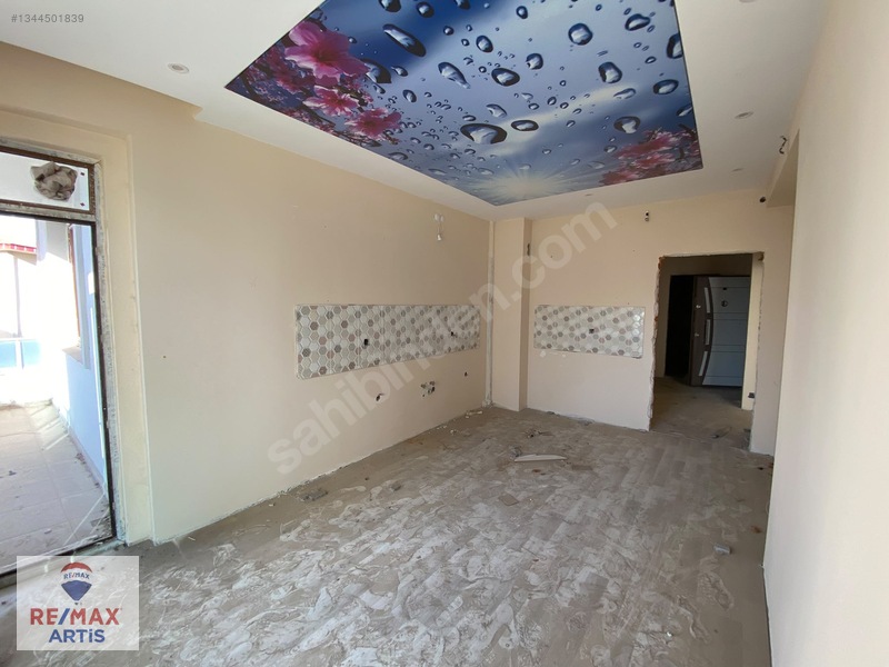 Remax Artis'den Yıldızkent'de Satılık 3+1 Daire — fotoğraf 5