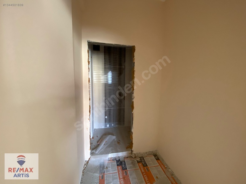 Remax Artis'den Yıldızkent'de Satılık 3+1 Daire — fotoğraf 12