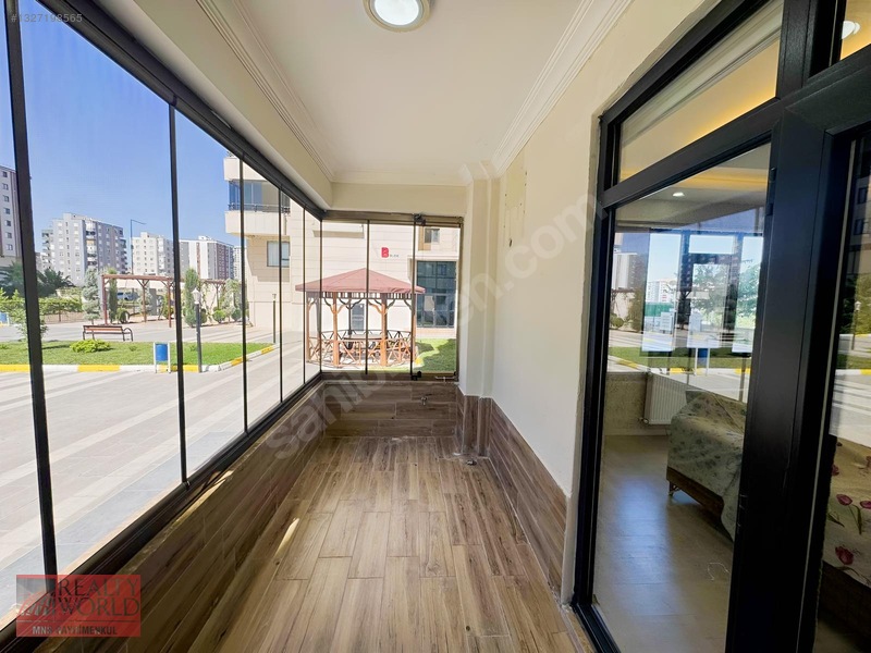 Realty World Mns2 Şükran'dan Satılık 4+0 — fotoğraf 5