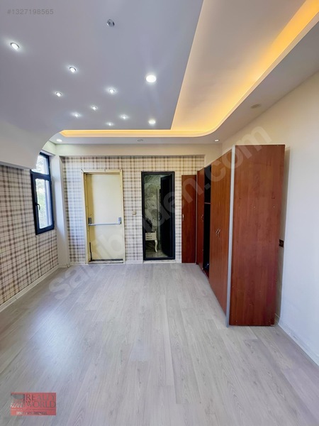 Realty World Mns2 Şükran'dan Satılık 4+0 — fotoğraf 13