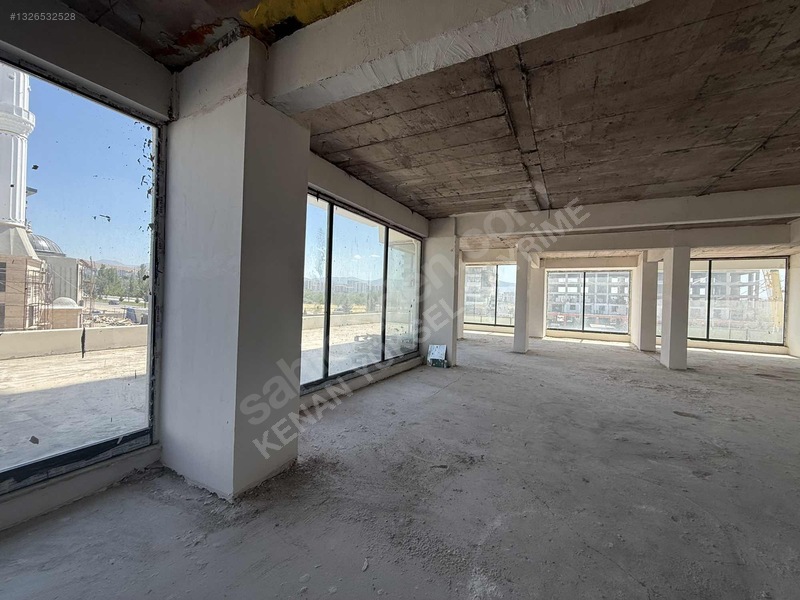Kenan Yüksel Gayrimenkul'den Yüzakın Da Satılık 464 M2 Dükkan — fotoğraf 10